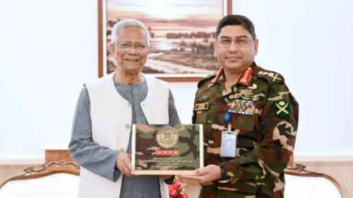 প্রধান উপদেষ্টার সঙ্গে সেনাপ্রধানের বিদায়ী সাক্ষাৎ