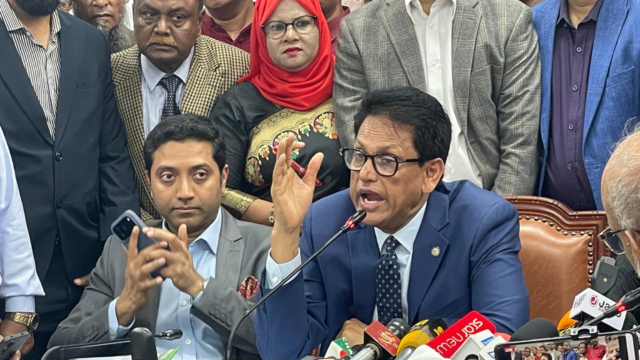 শিক্ষকদের দাবি বাস্তবায়নে কাজ শুরু, আর রাজপথে নামতে হবে না