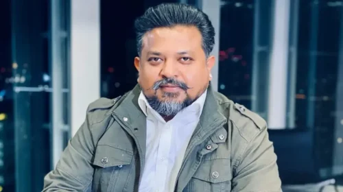 দুই উপদেষ্টার দেশত্যাগ নিয়ে জুলকারনাইনের স্ট্যাটাস