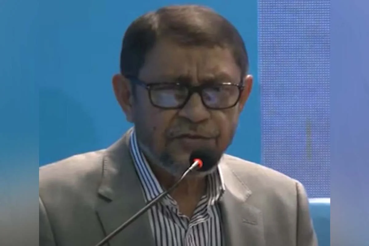 রাজশাহী মেডিকেলের পরিচালককে ফাঁসির কাষ্ঠে চড়ানো উচিত : স্বাস্থ্যমন্ত্রী
